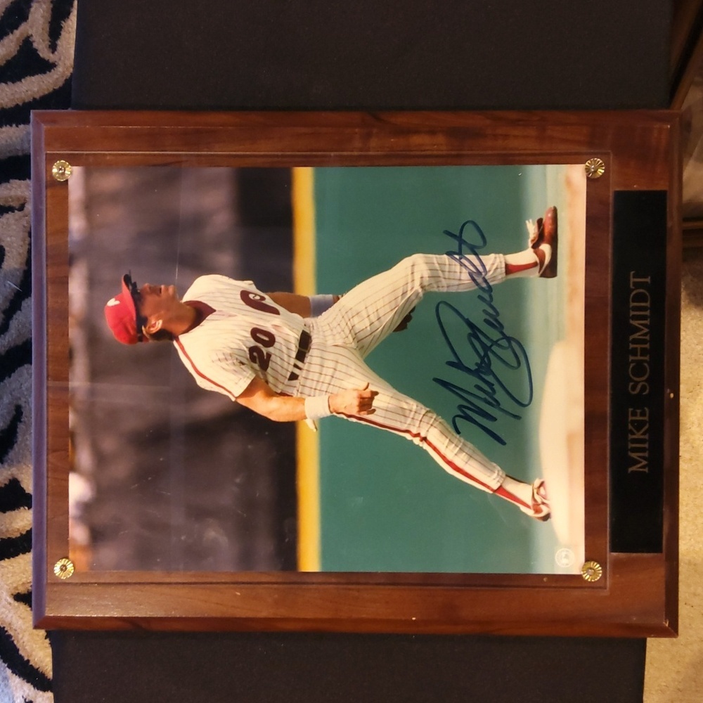 Mike Schmidt Autographed framed photo 12 X 10 No COA